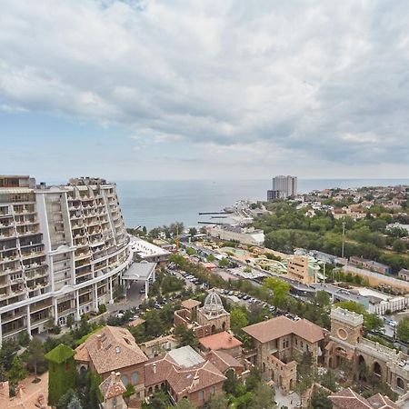 Gagarin Plaza Luxury Sea View Apartments أوديسا المظهر الخارجي الصورة