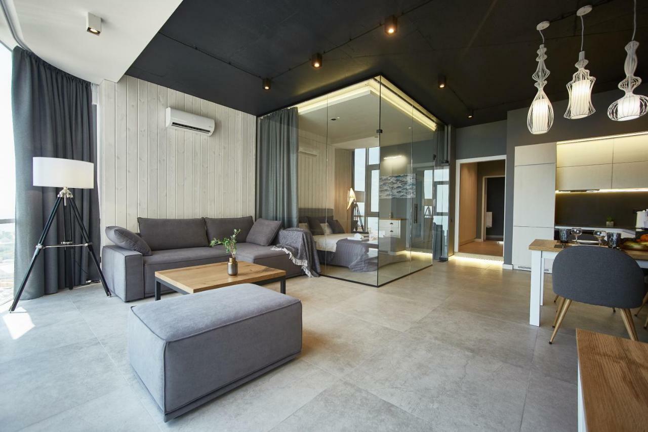 Gagarin Plaza Luxury Sea View Apartments أوديسا المظهر الخارجي الصورة