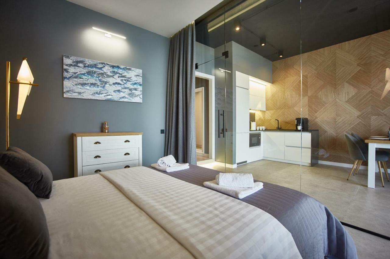 Gagarin Plaza Luxury Sea View Apartments أوديسا المظهر الخارجي الصورة
