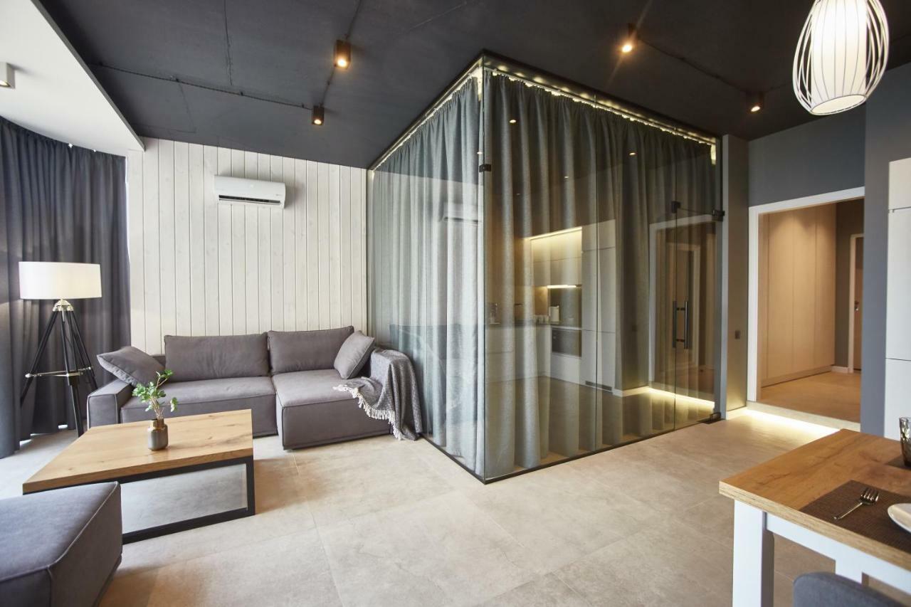 Gagarin Plaza Luxury Sea View Apartments أوديسا المظهر الخارجي الصورة