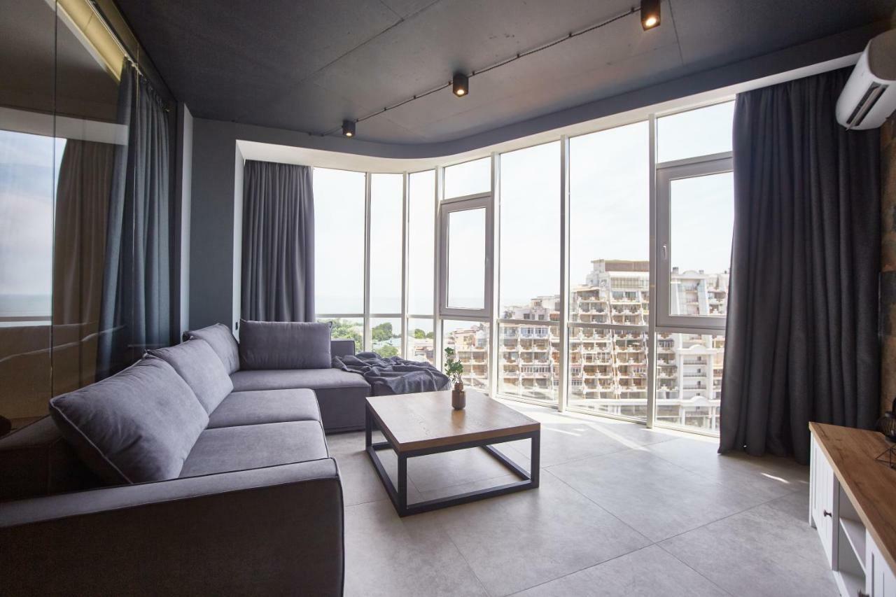 Gagarin Plaza Luxury Sea View Apartments أوديسا المظهر الخارجي الصورة